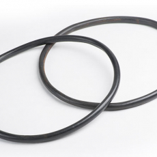 Кольцо предохранительное для баллона 40 л., сечением 10 мм - Экструзия и литье полимеров.